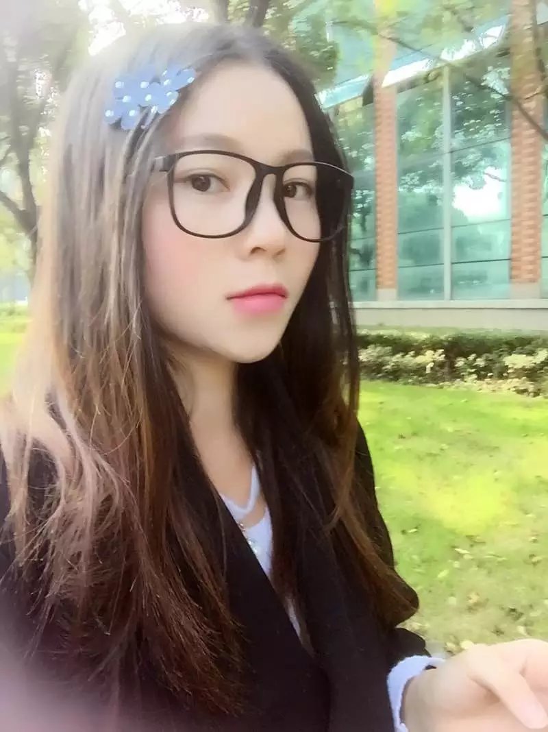 陈教员 照片
