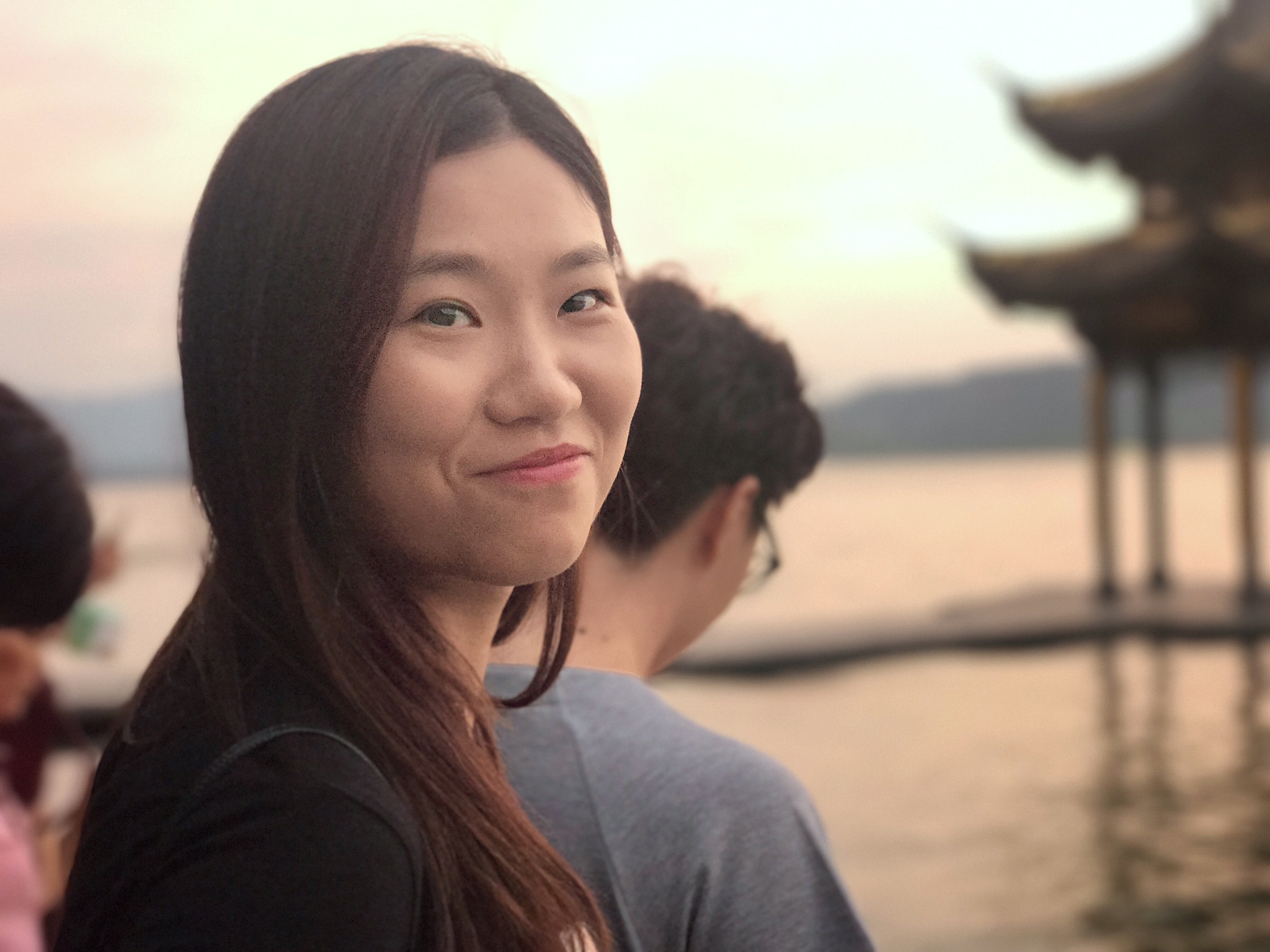 张教员 照片