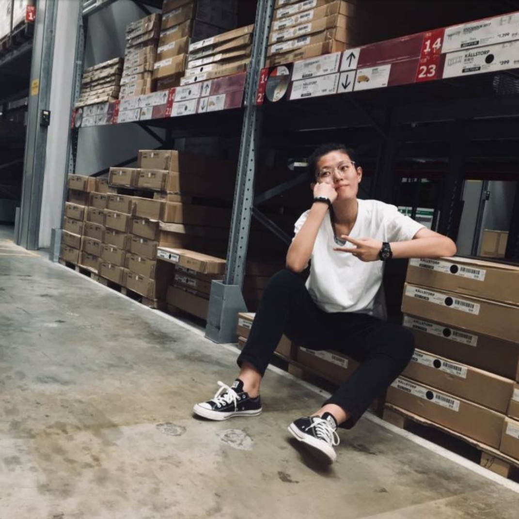 张教员 照片