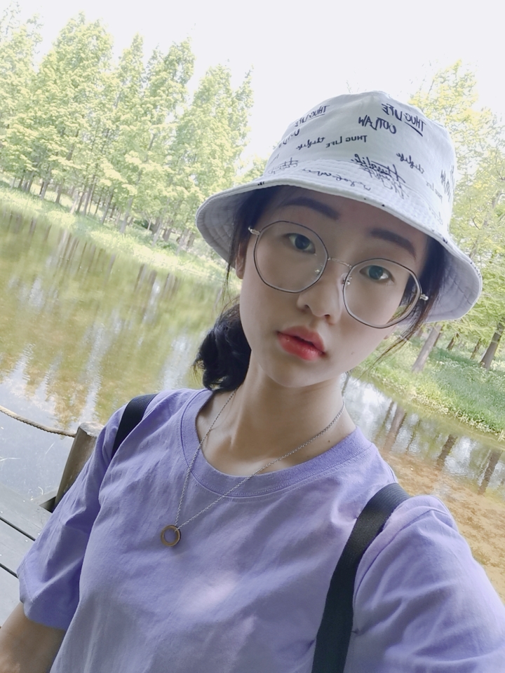 徐教员 照片