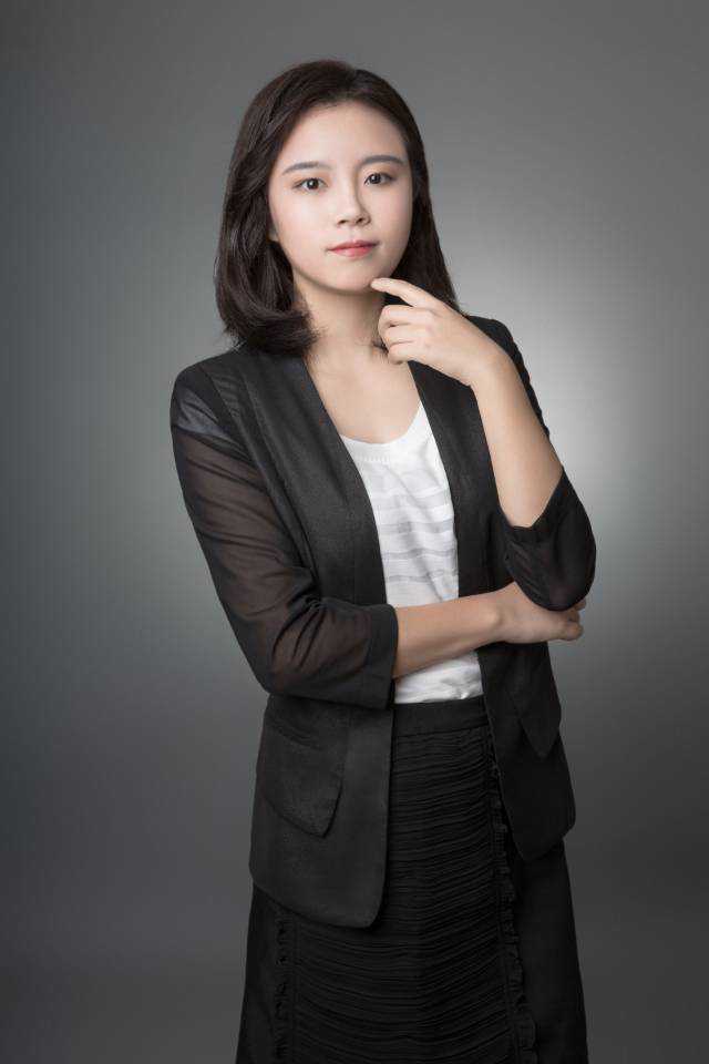 杨教员 照片