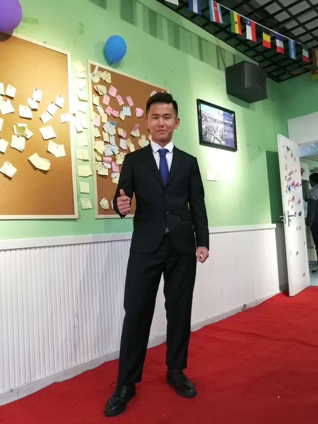 王教员 照片