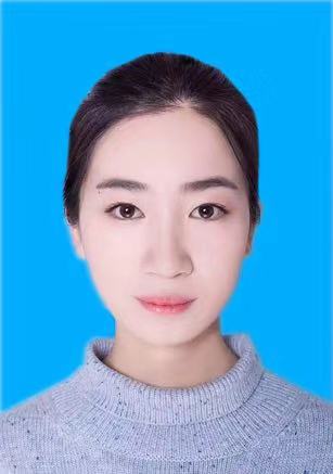 邓教员 照片