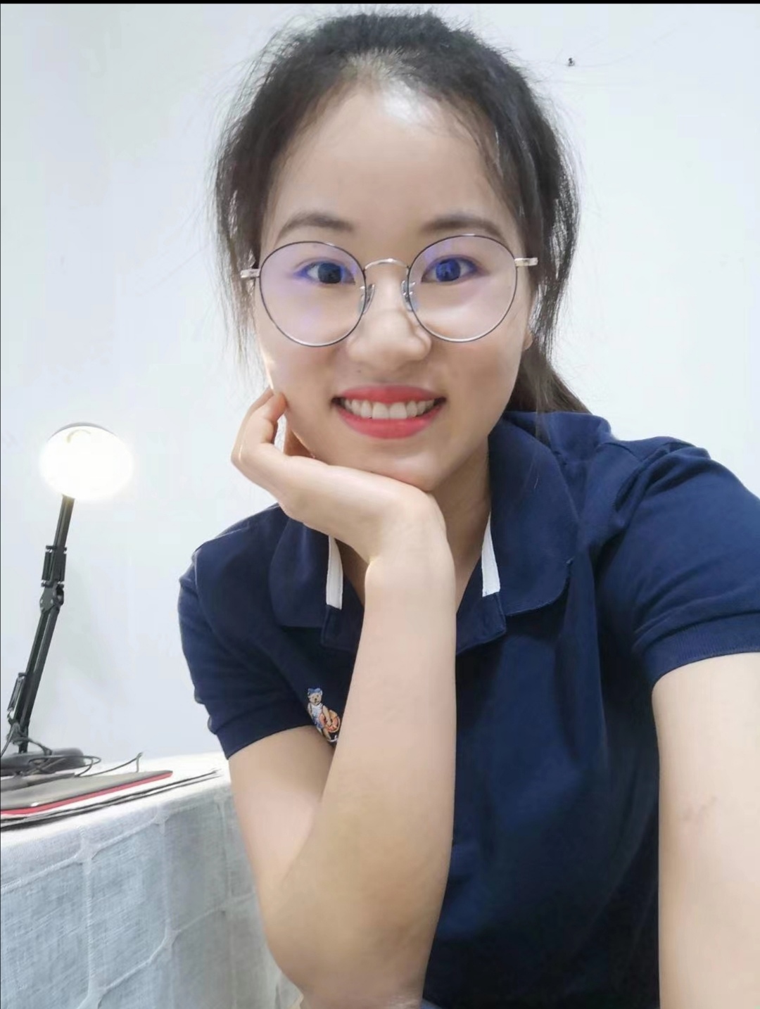李教员 照片