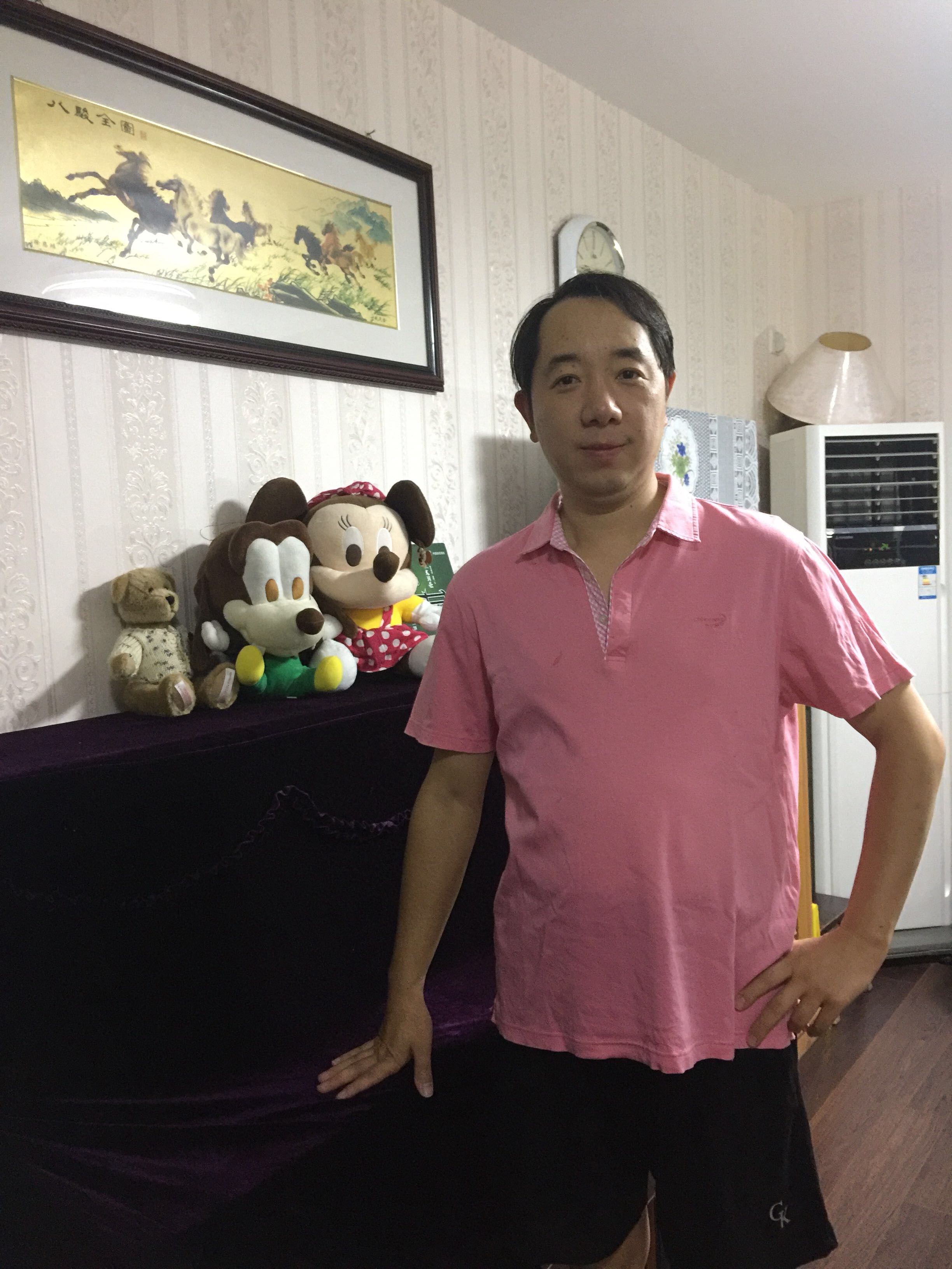 王教员 照片