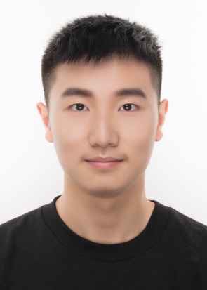 李教员 照片
