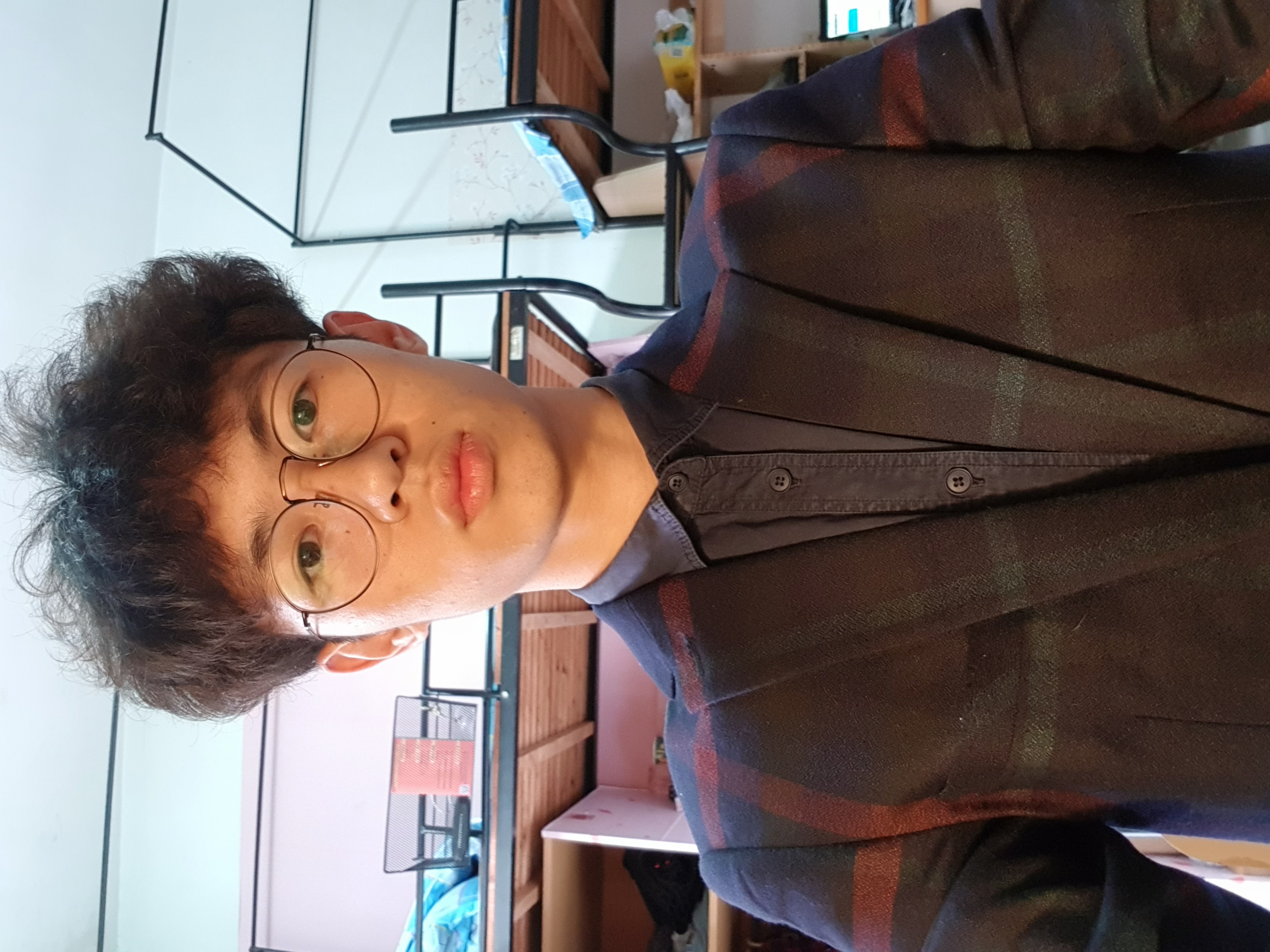 李教员 照片