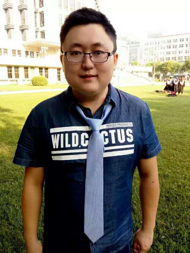 王教员 照片