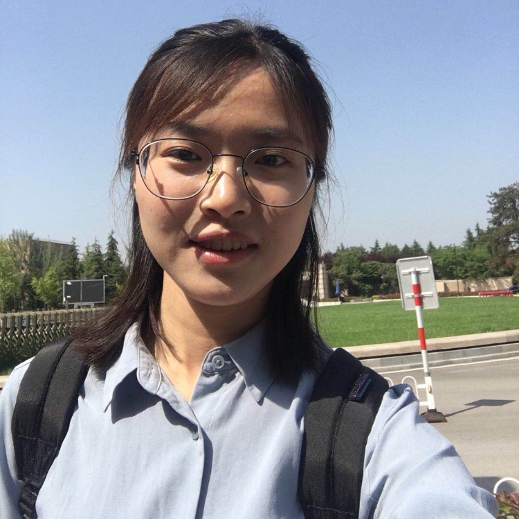 黄教员 照片