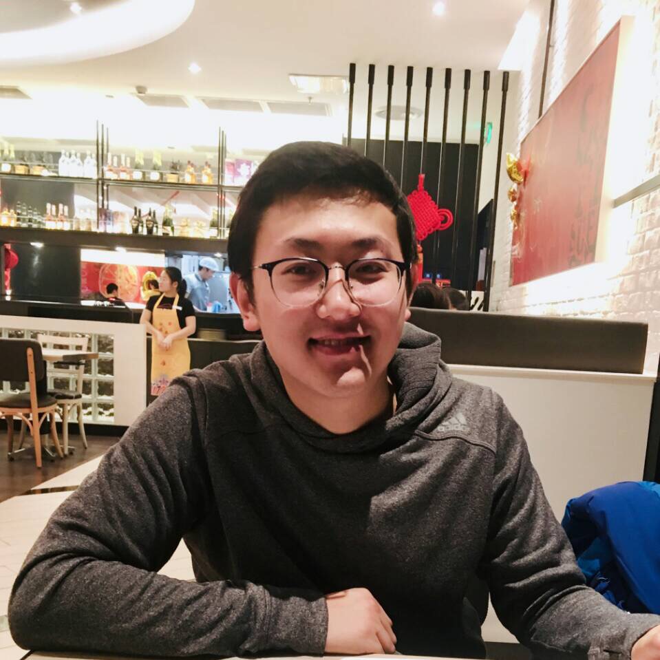 曹教员 照片