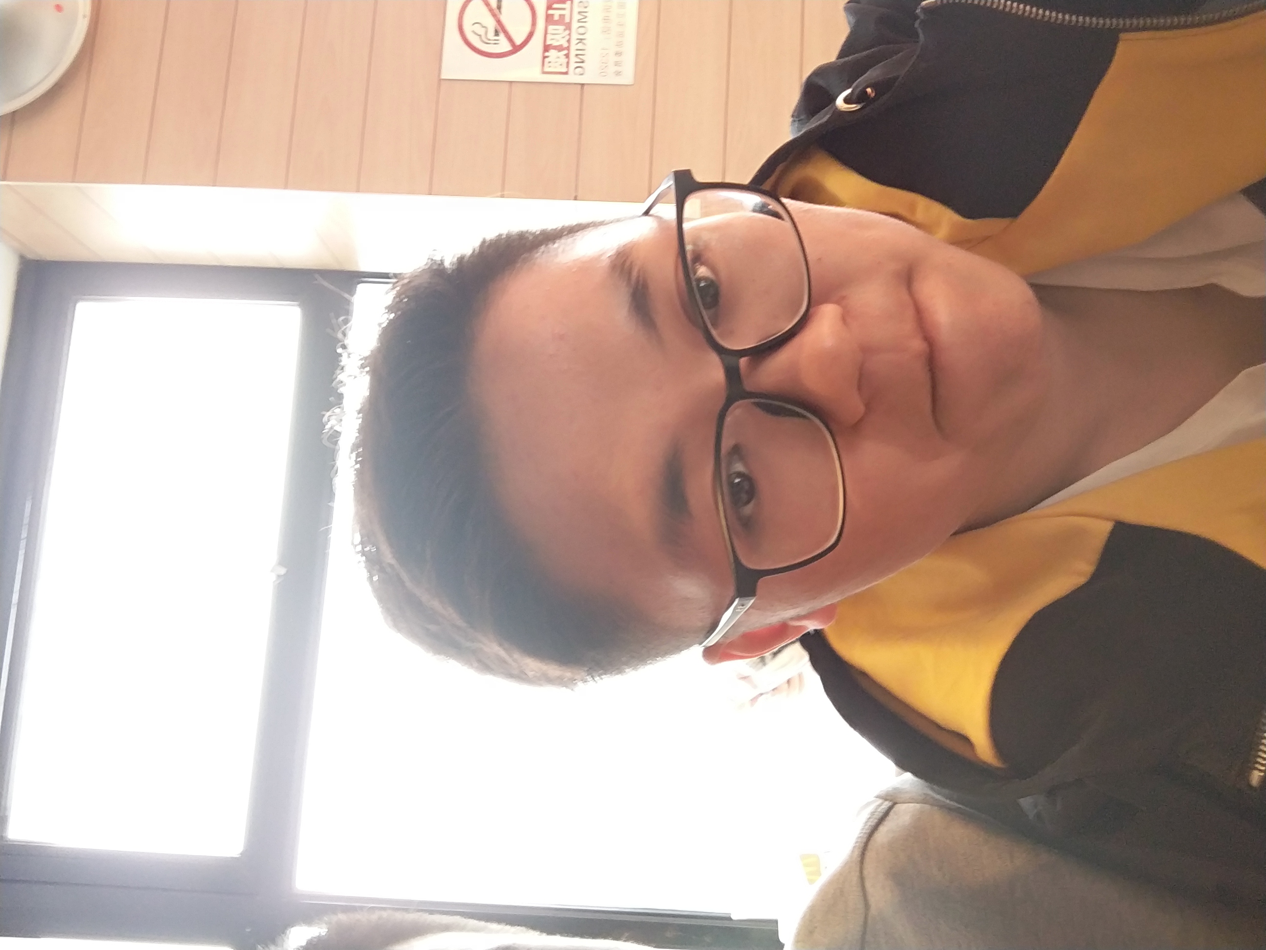 段教员 照片