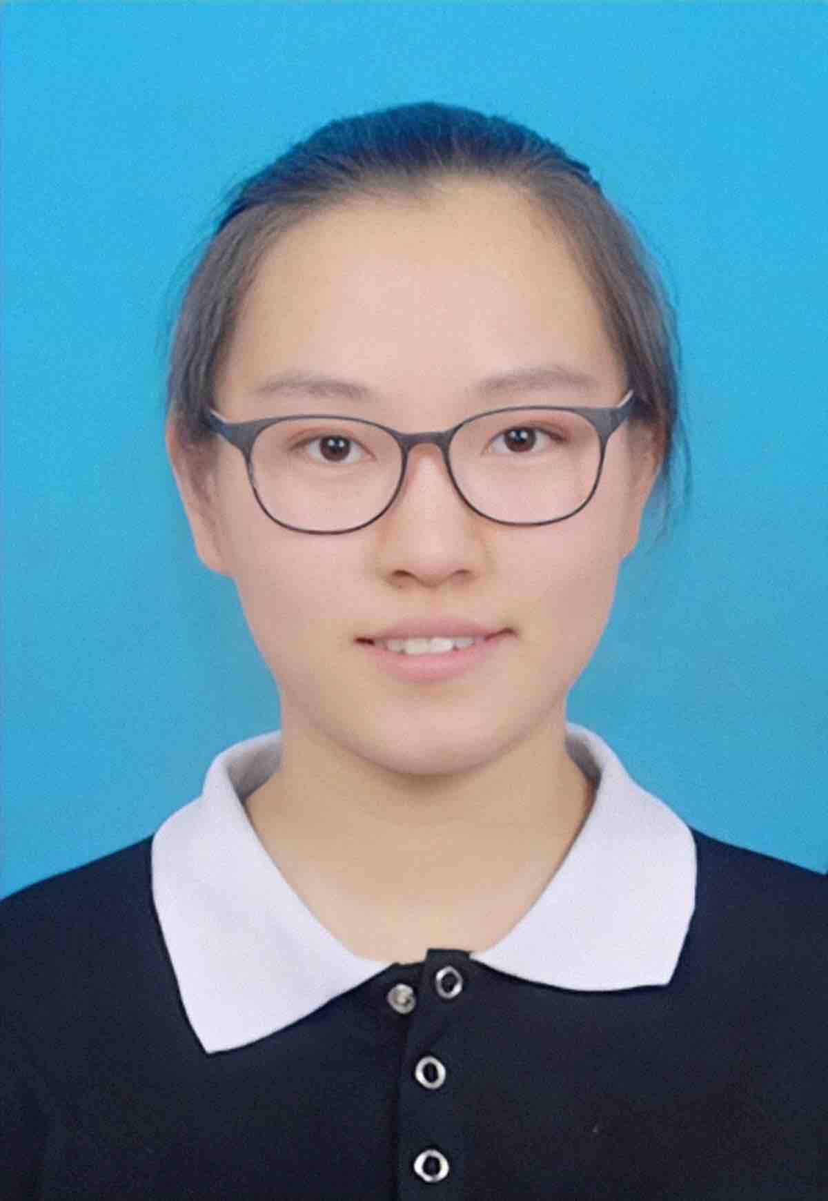 陈教员 照片