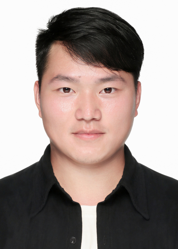 王教员 照片