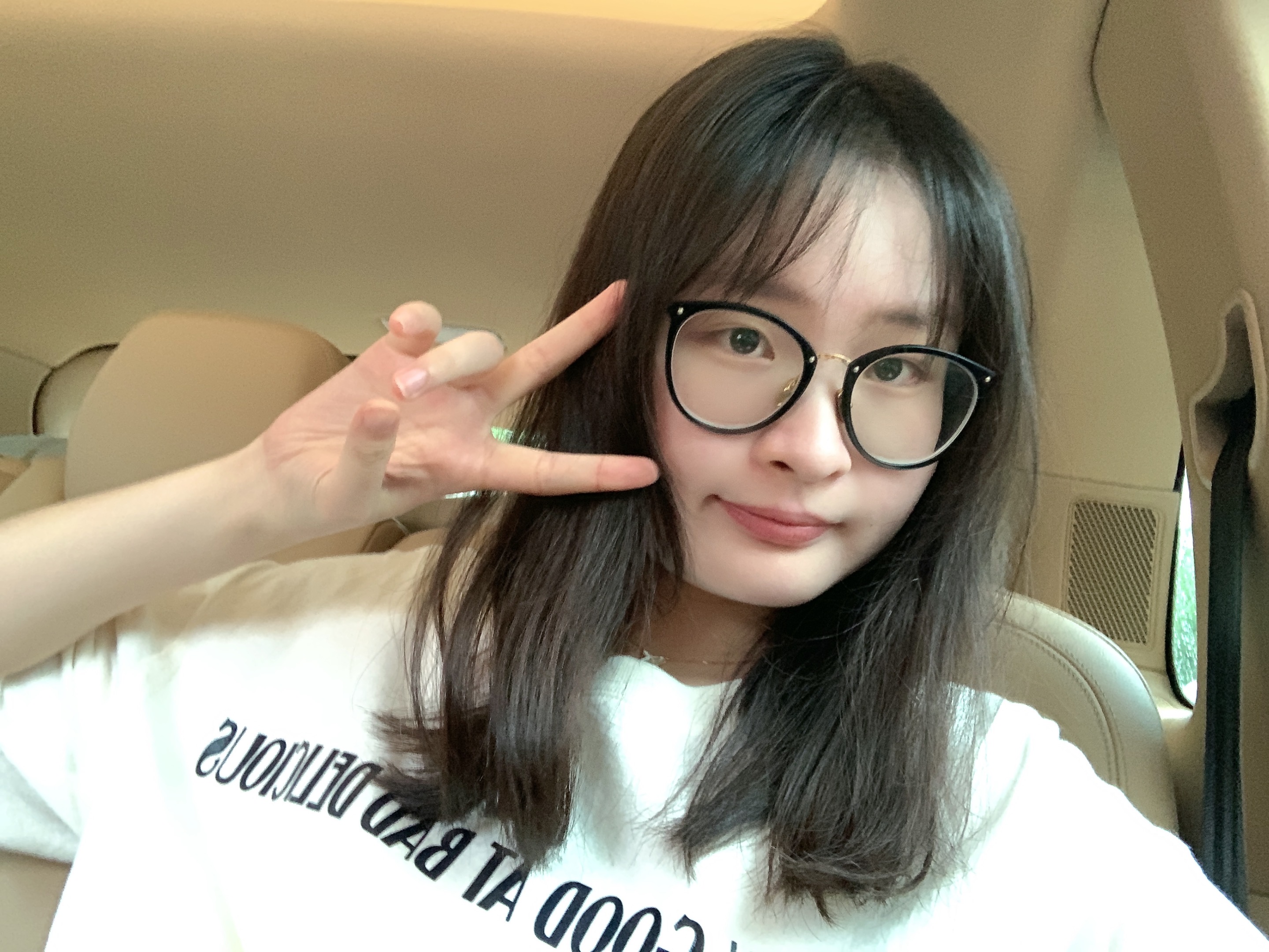 李教员 照片