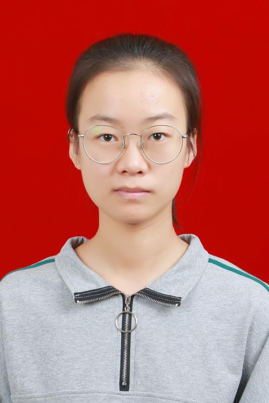 朱教员 照片
