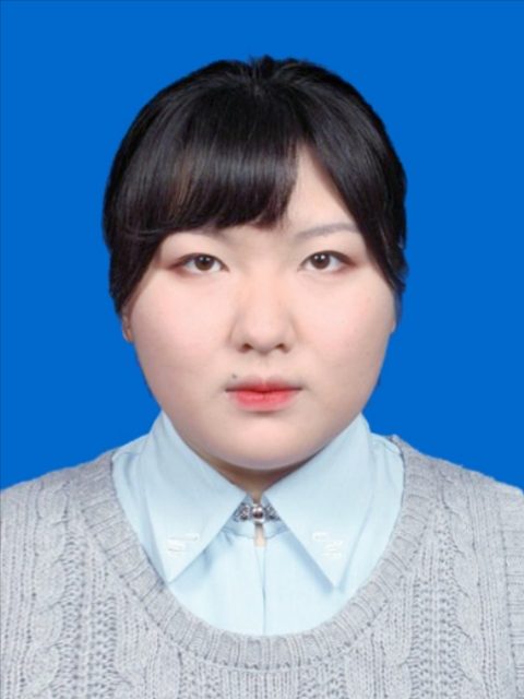 刘教员 照片