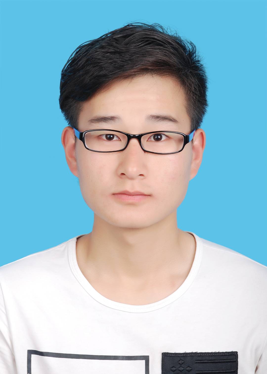 王教员 照片