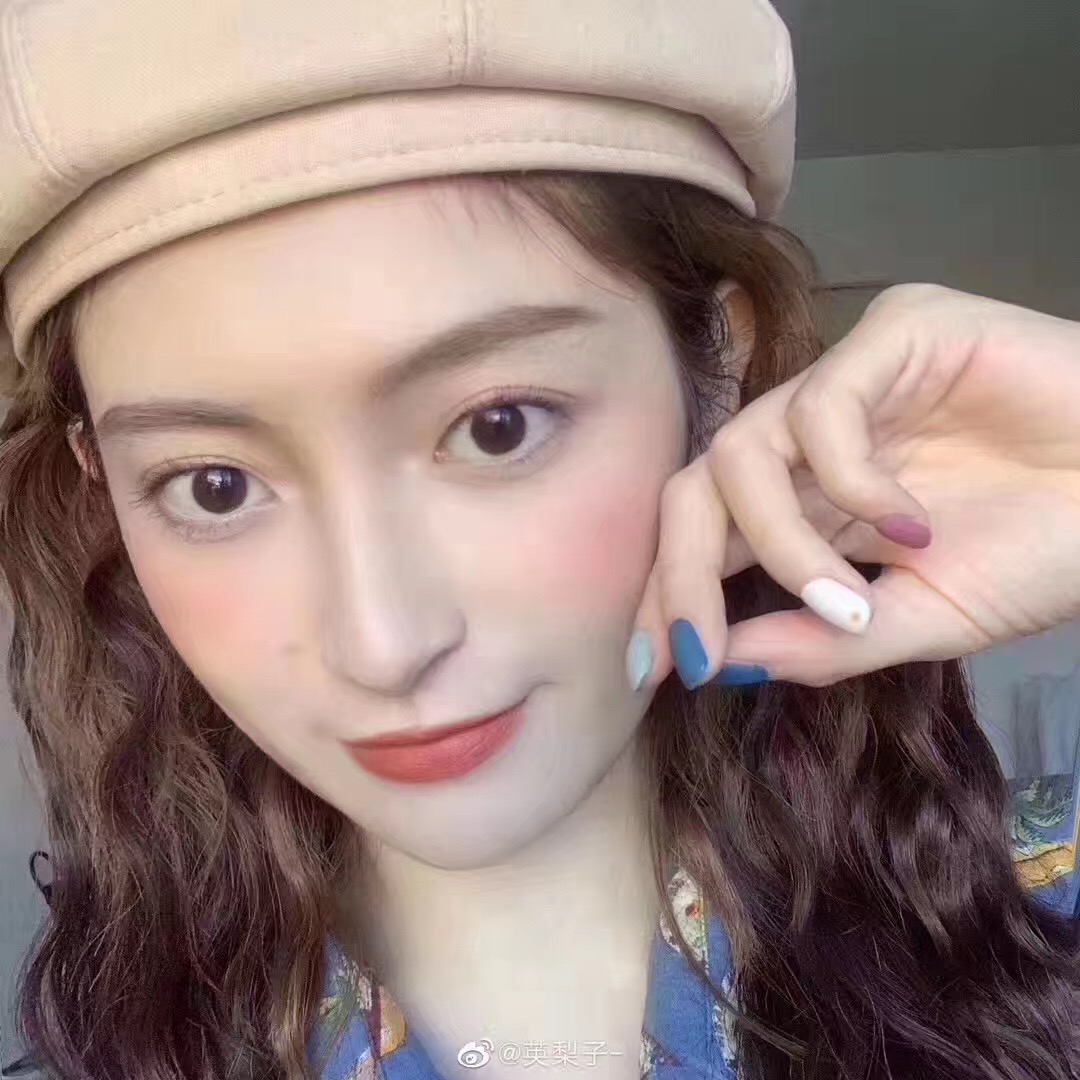 蒙教员 照片