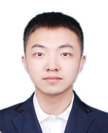 李教员 照片