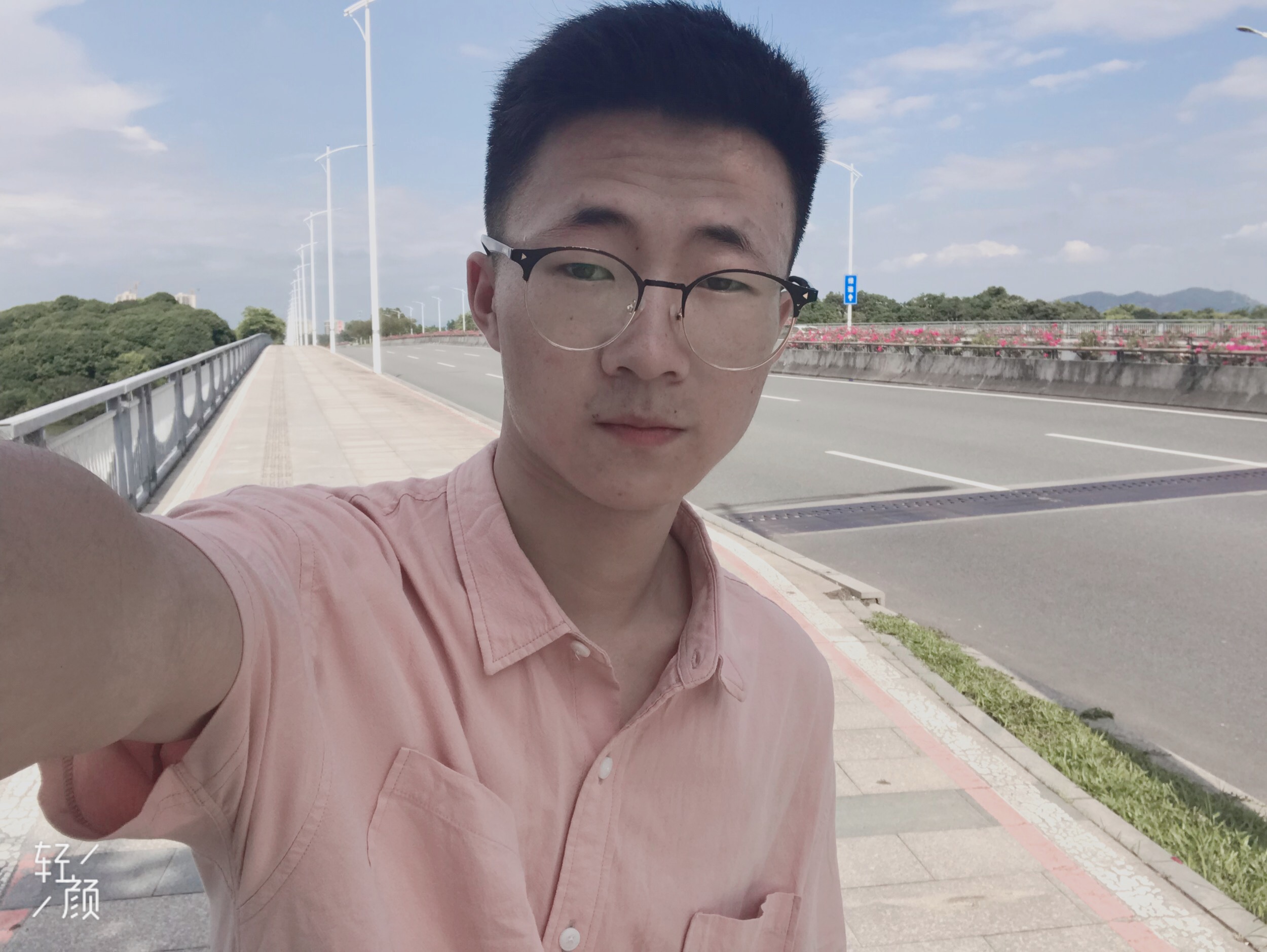 杜教员 照片