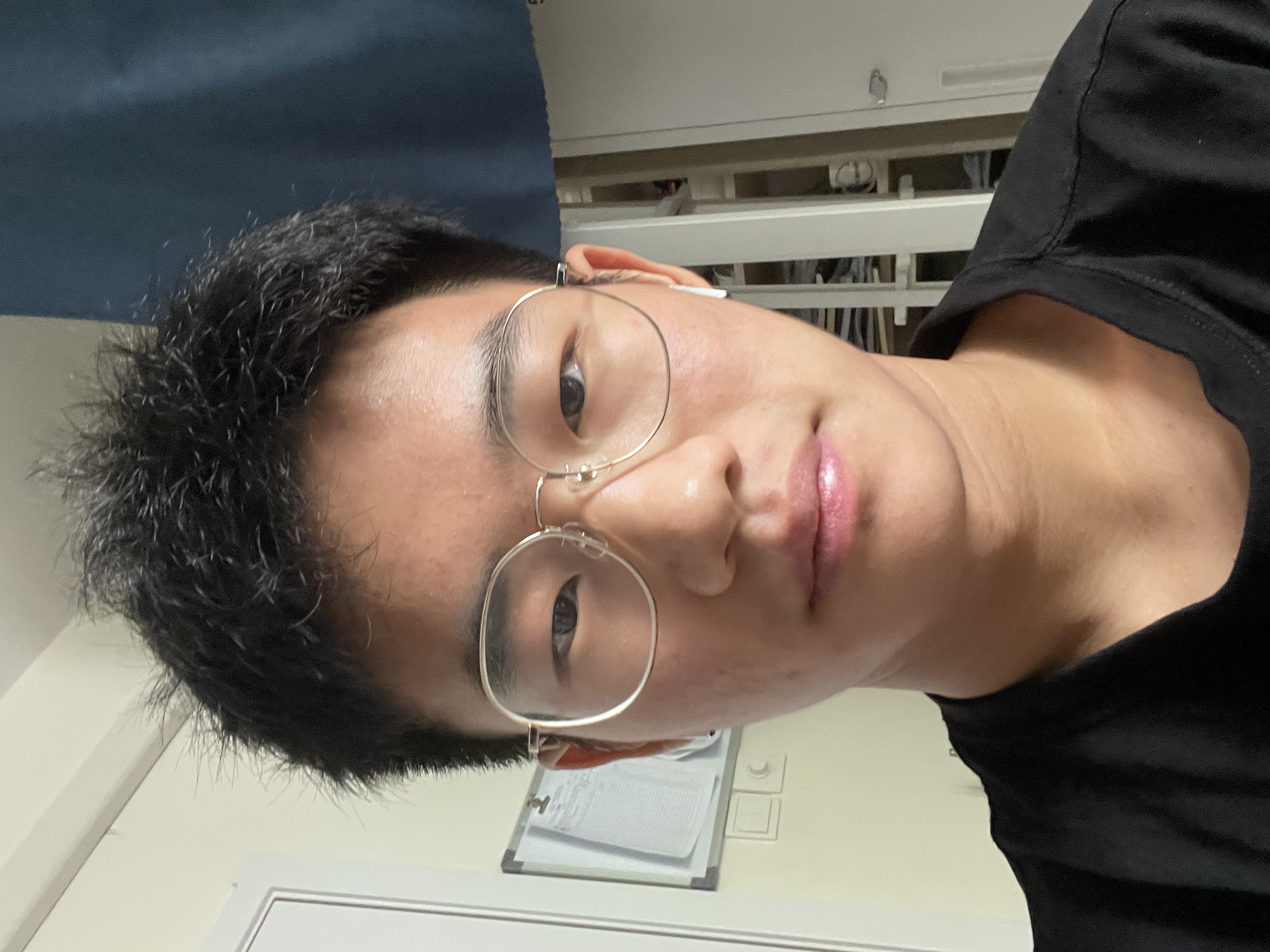 胡教员 照片