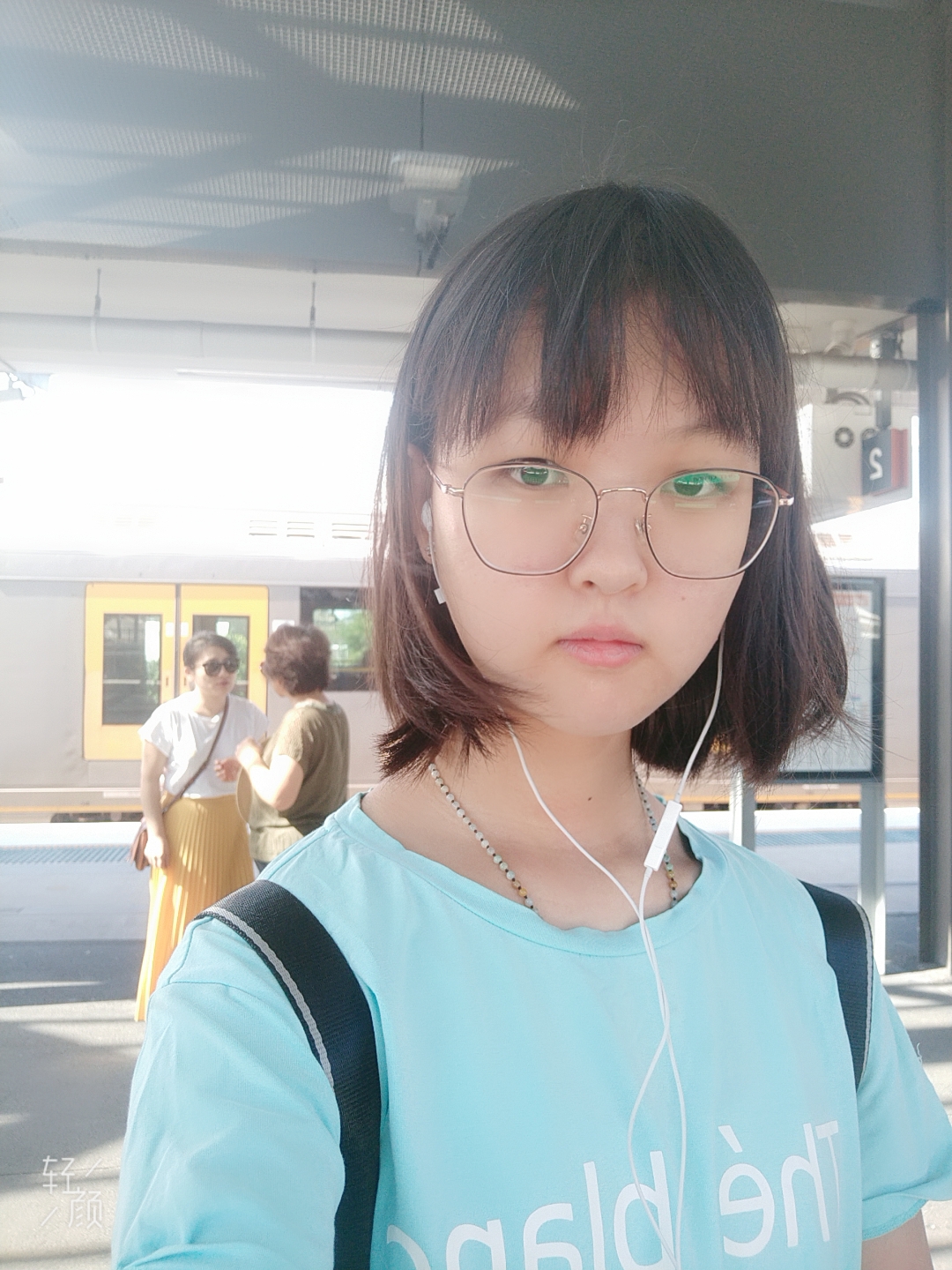刘教员 照片