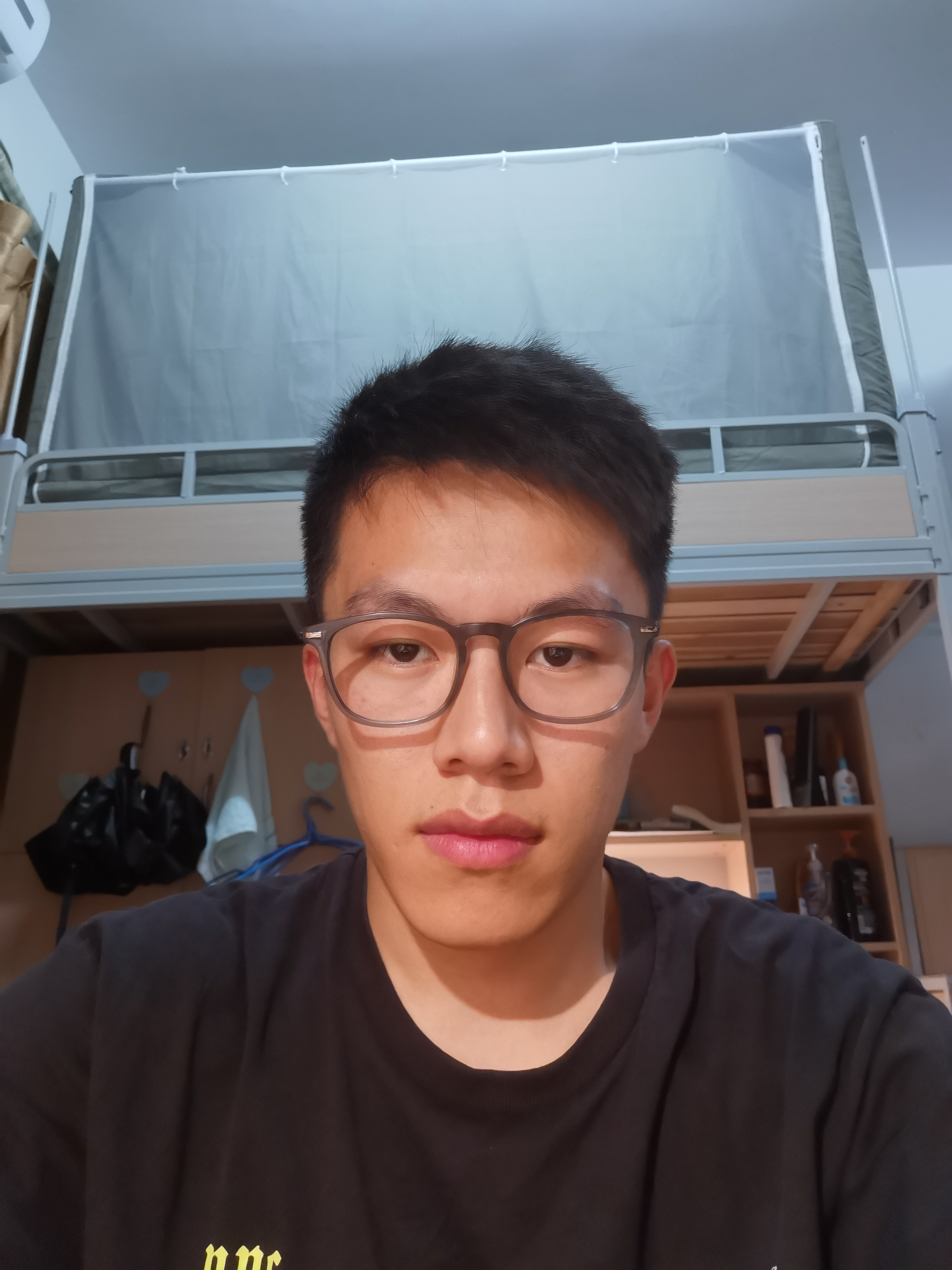王教员 照片