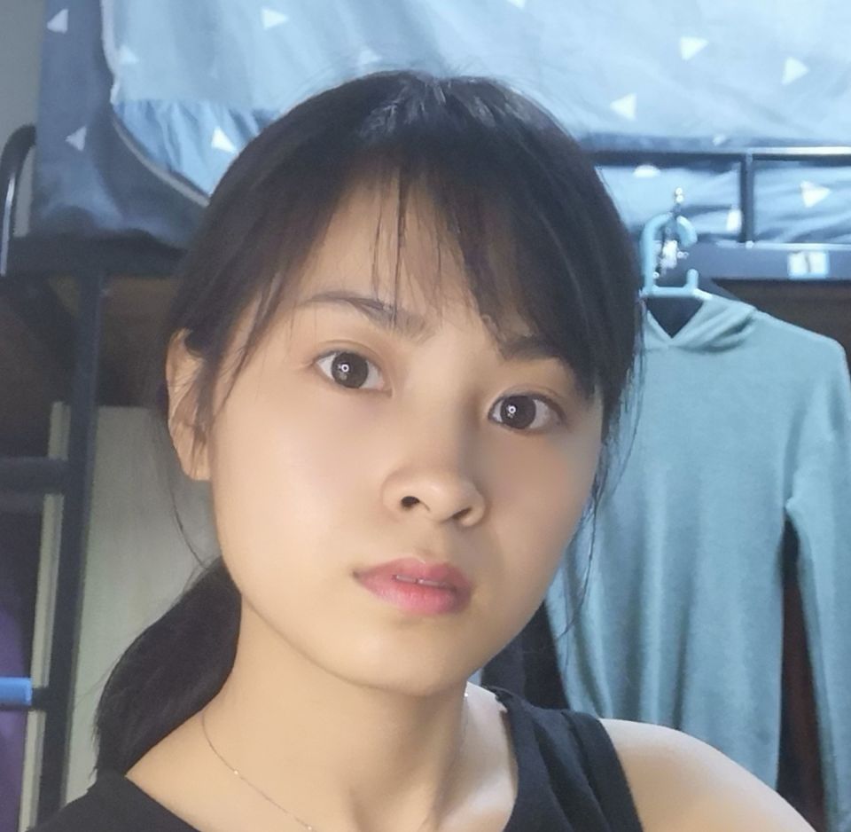 刘教员 照片