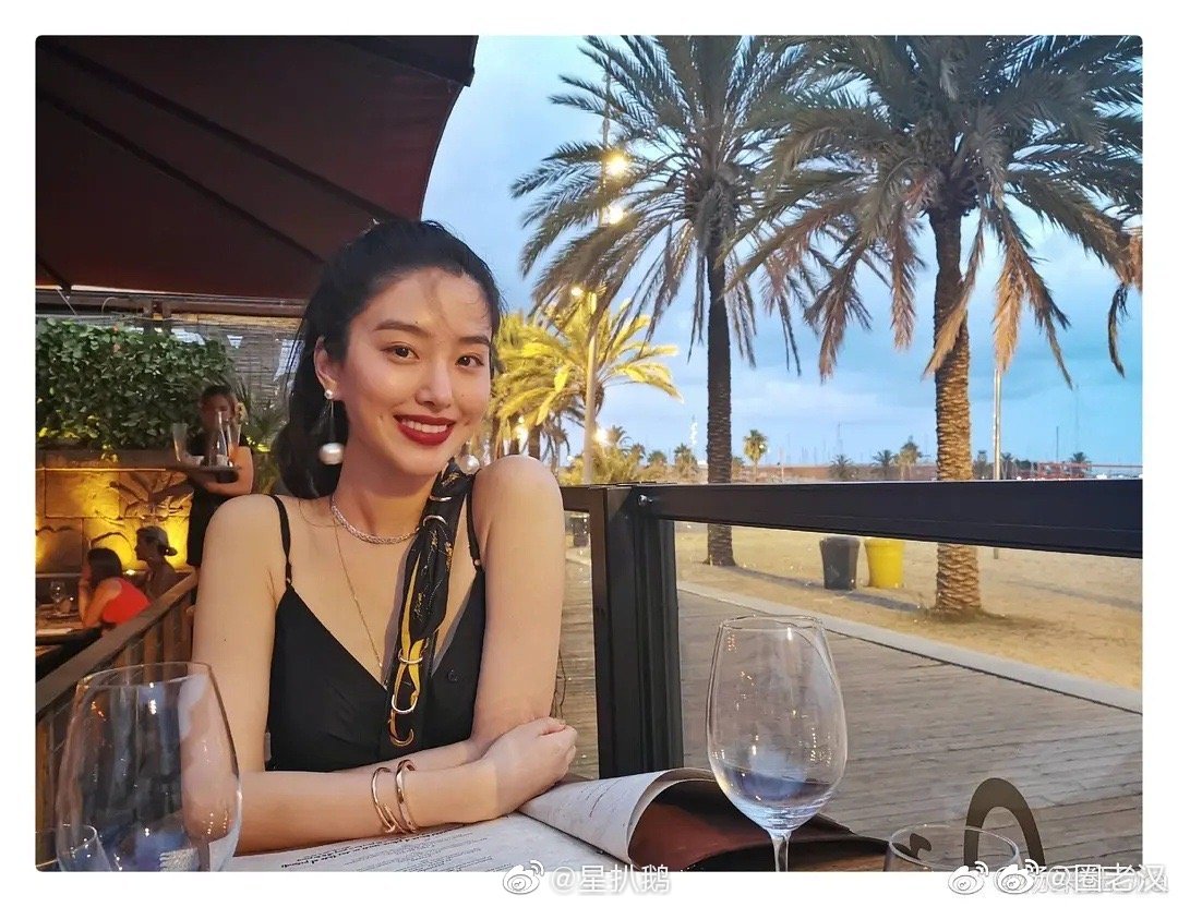 张教员 照片