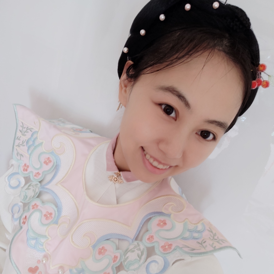 王教员 照片