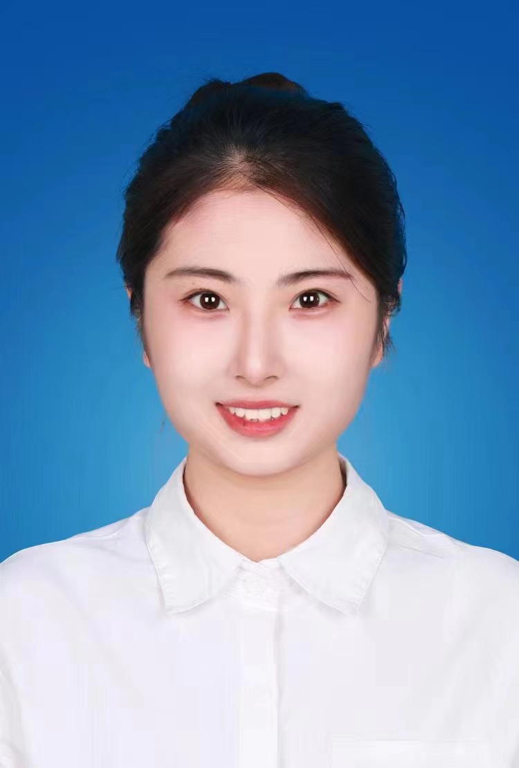 张教员 照片