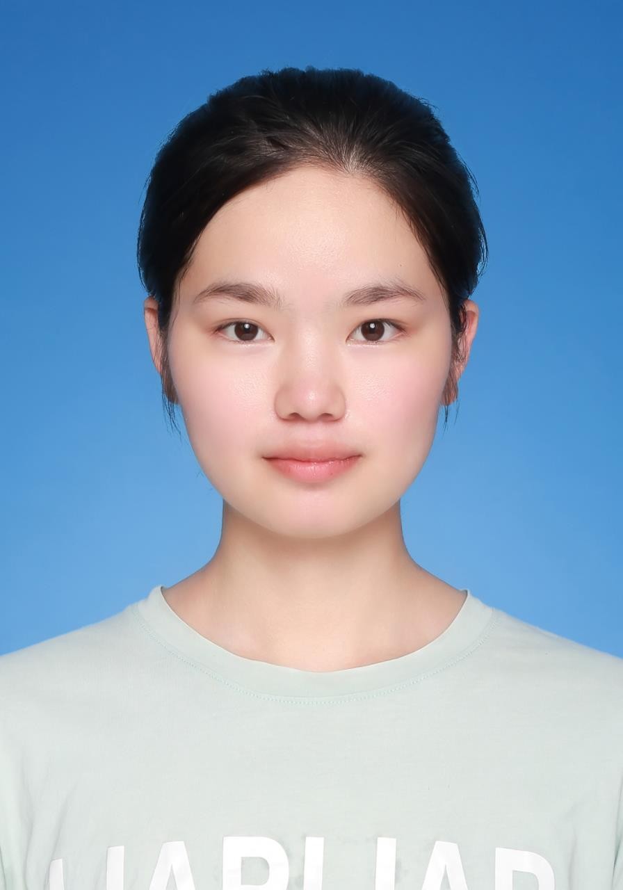 张教员 照片