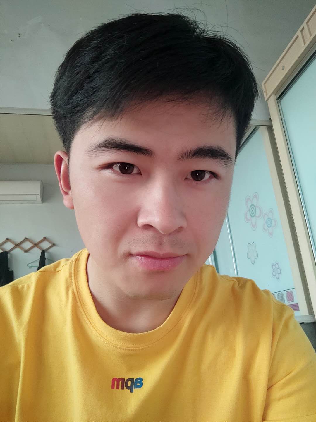 于教员 照片