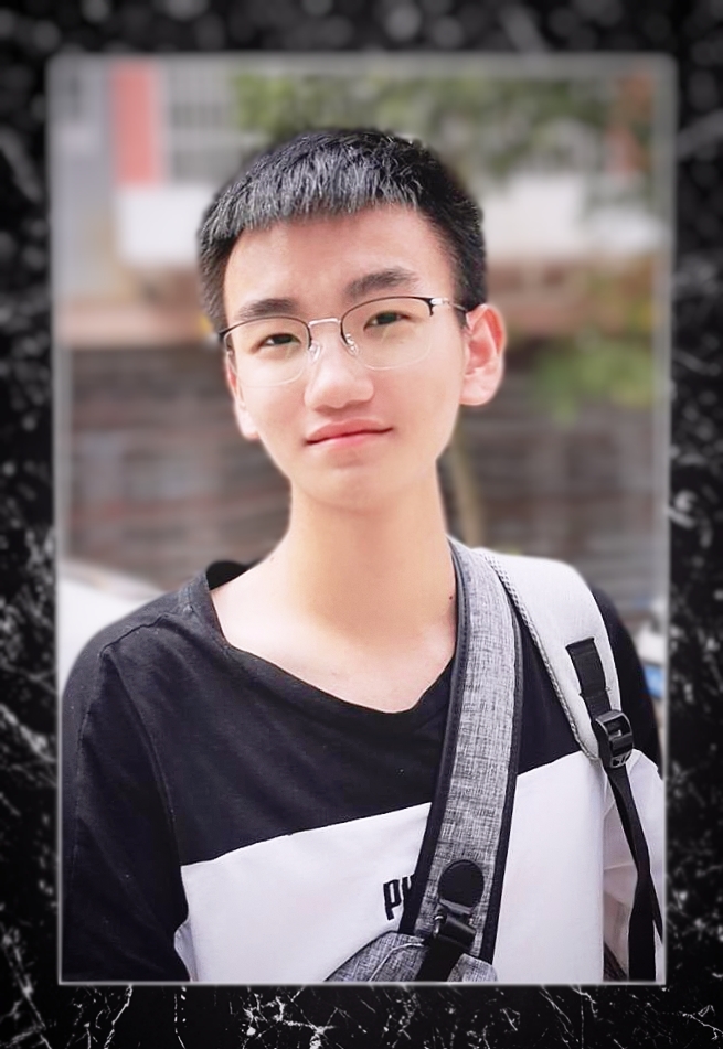 穆教员 照片