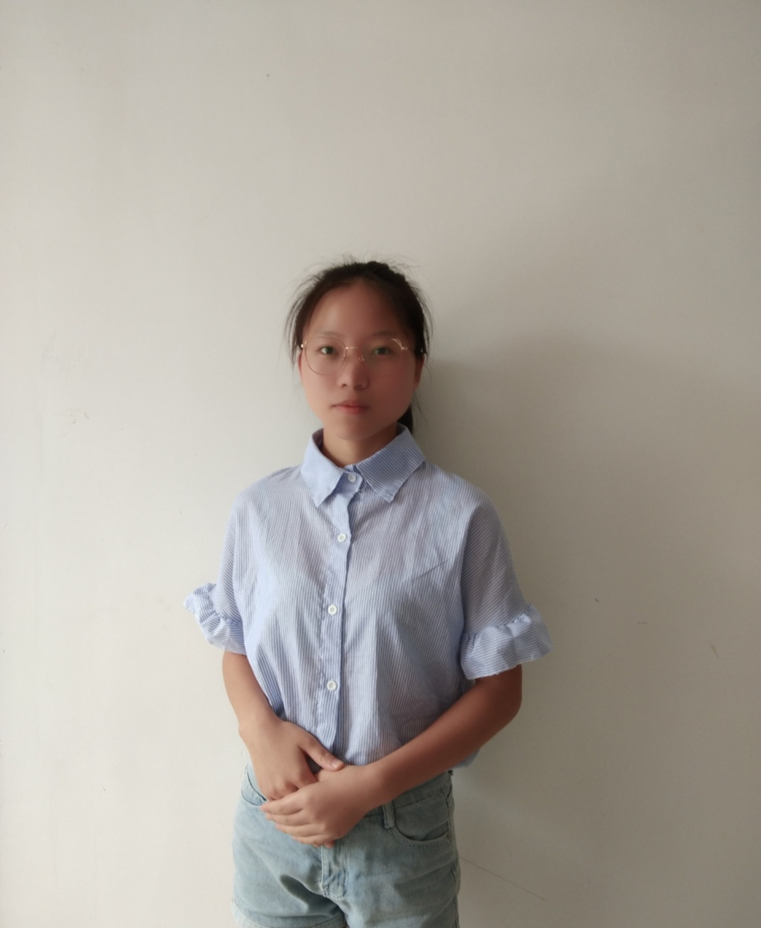 秦教员 照片