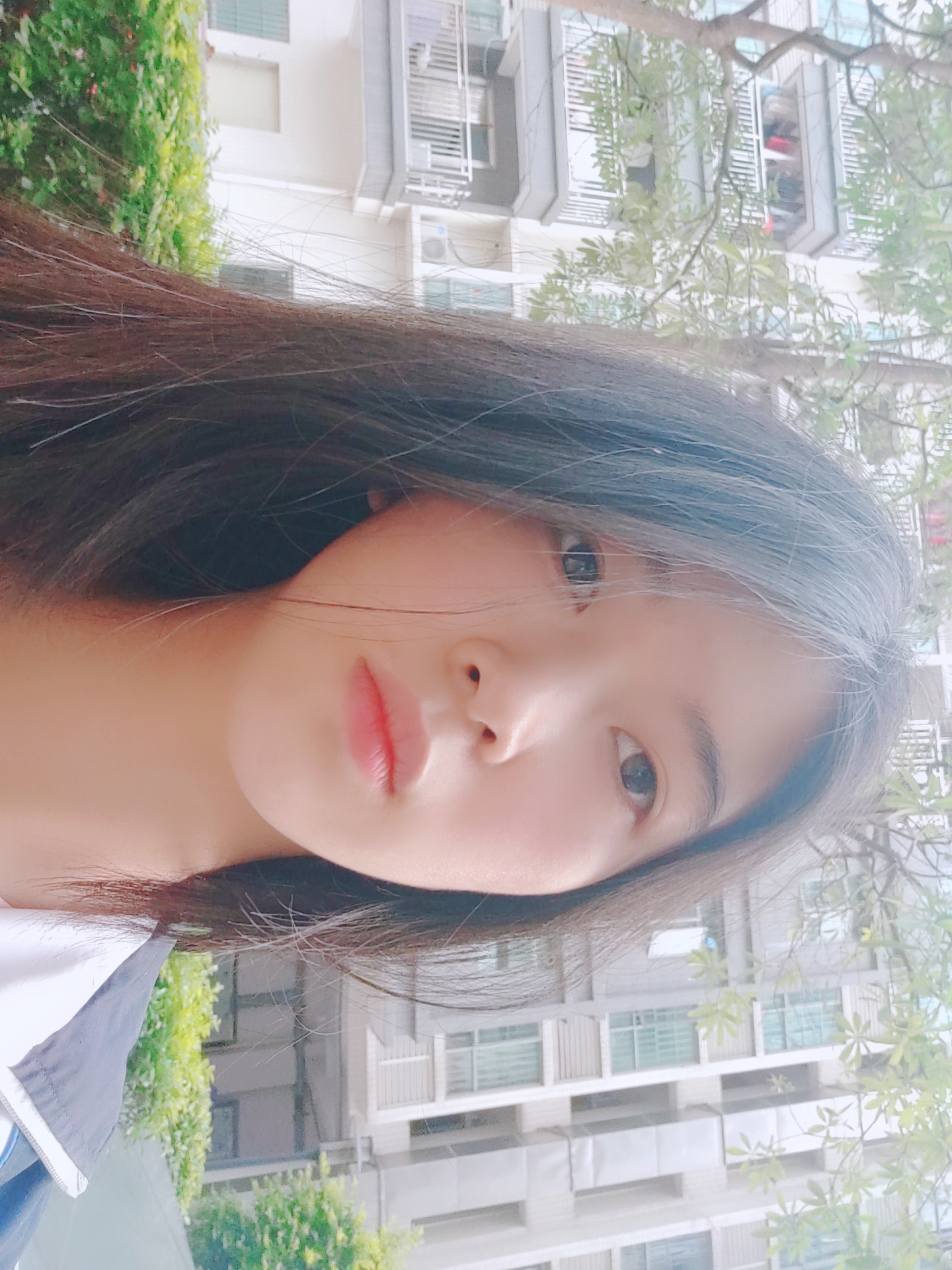 周教员 照片