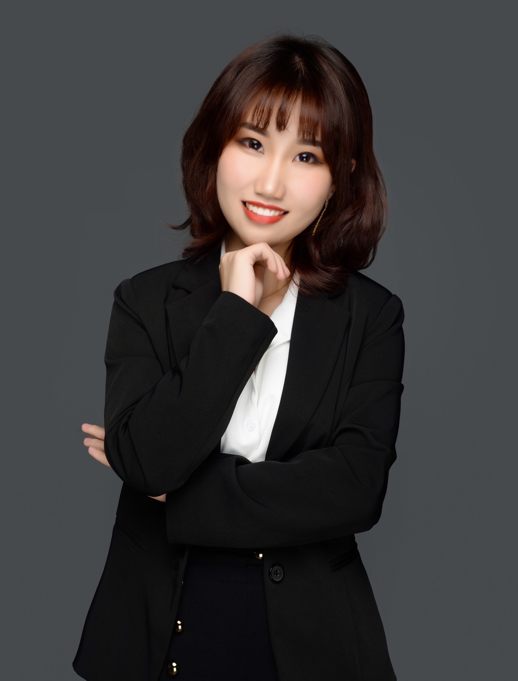 李教员 照片