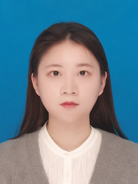 吴教员 照片