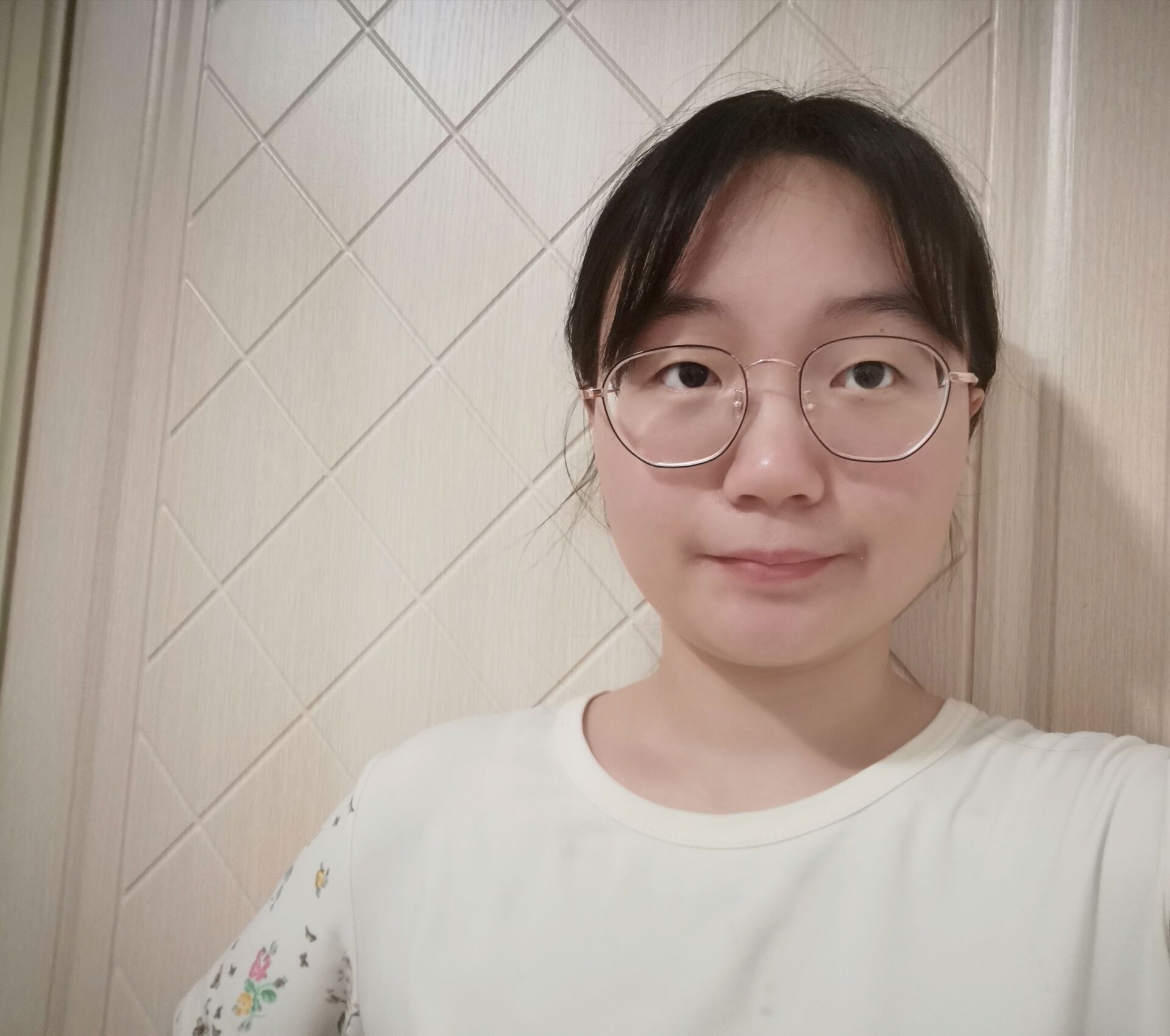 王教员 照片