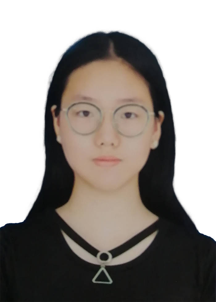 卞教员 照片