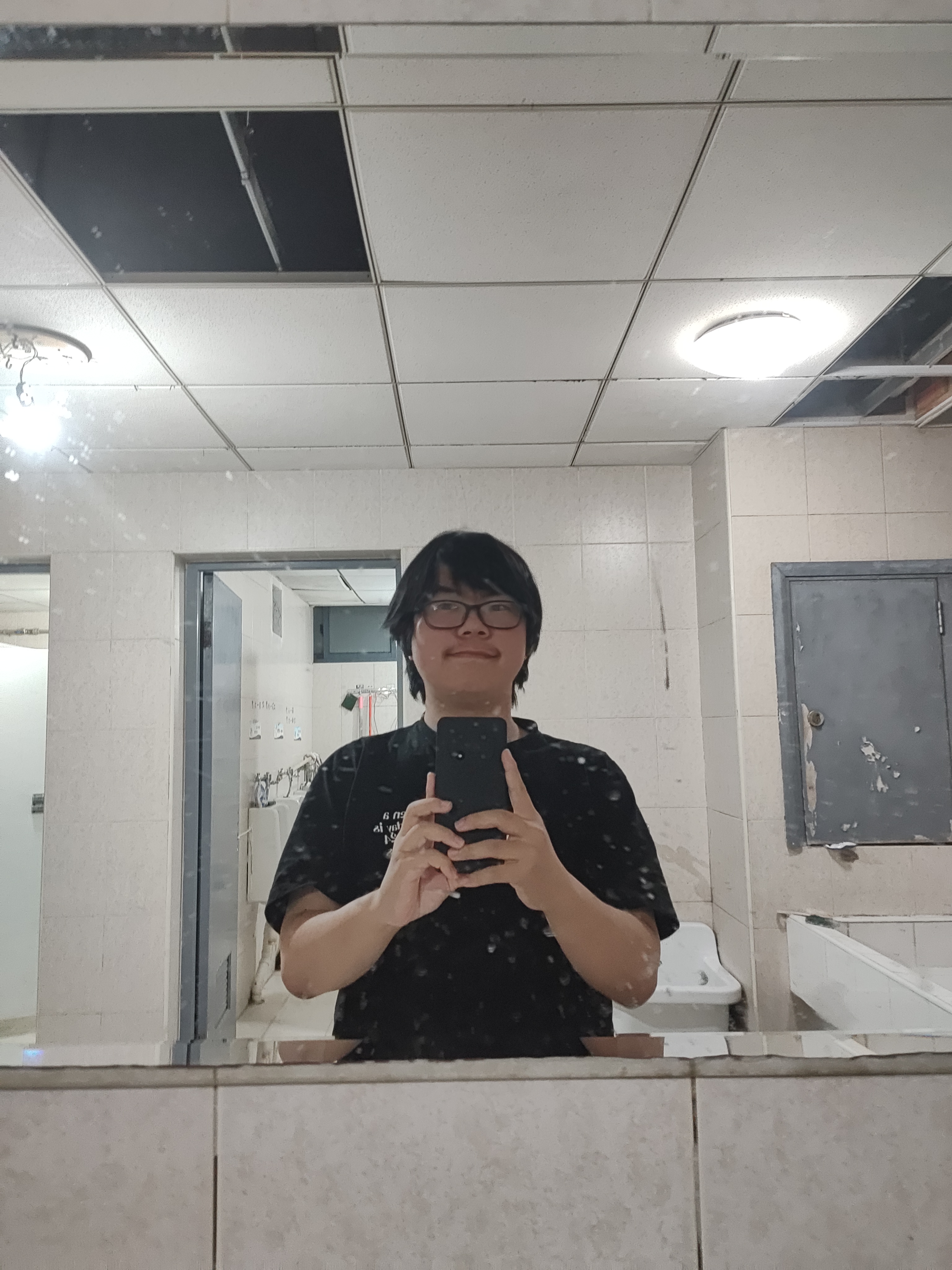 李教员 照片