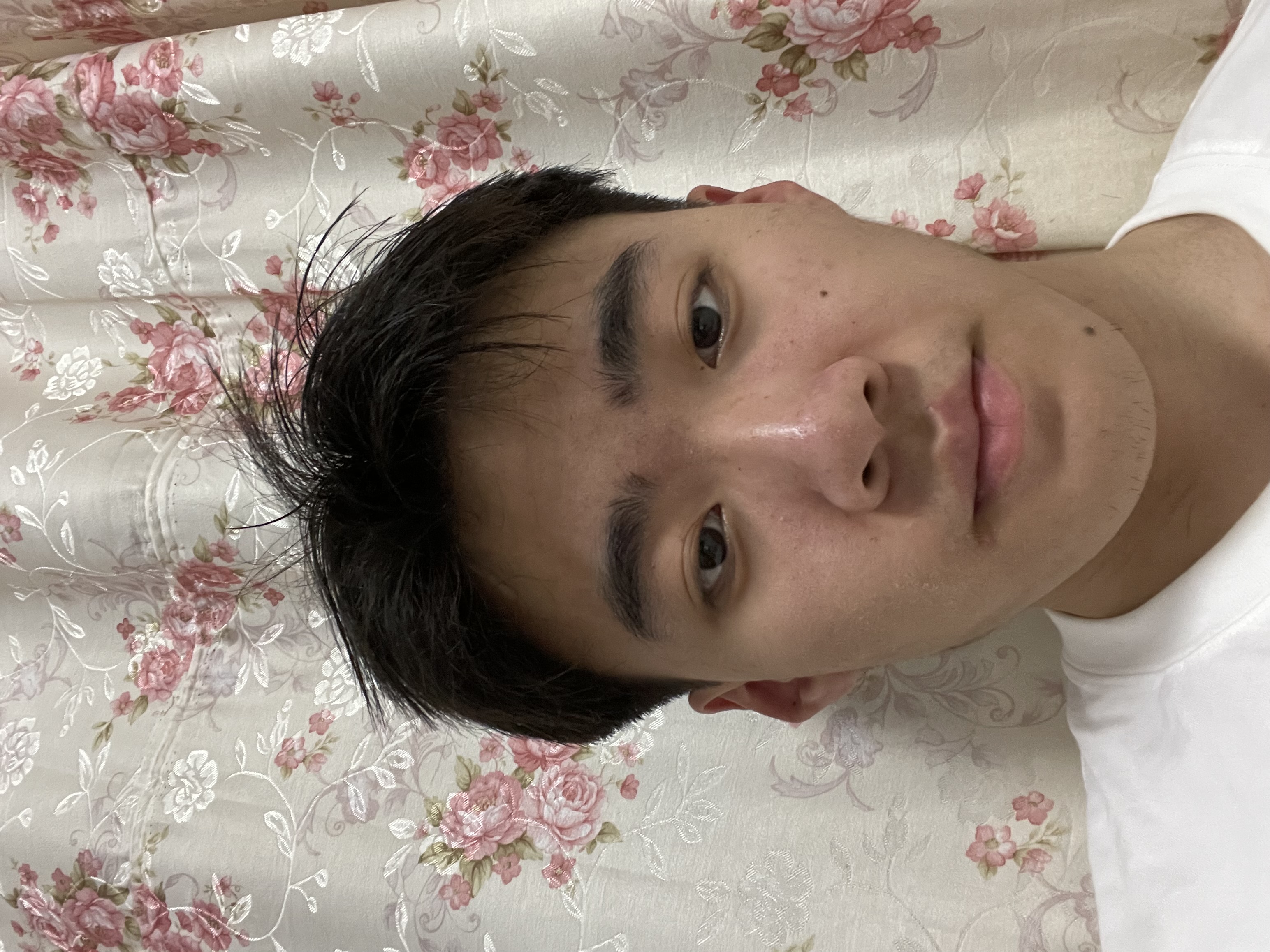 王教员 照片