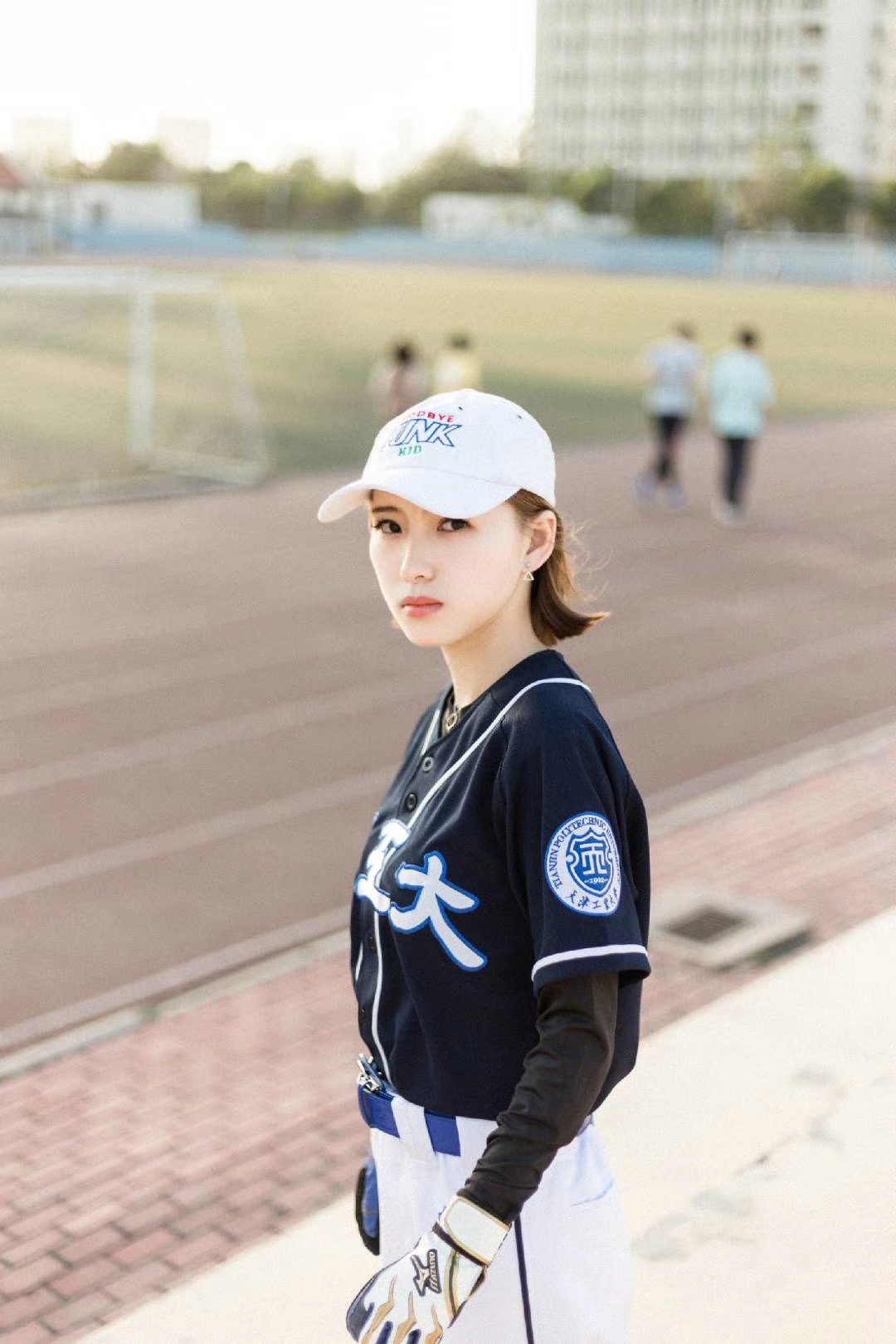 李教员 照片