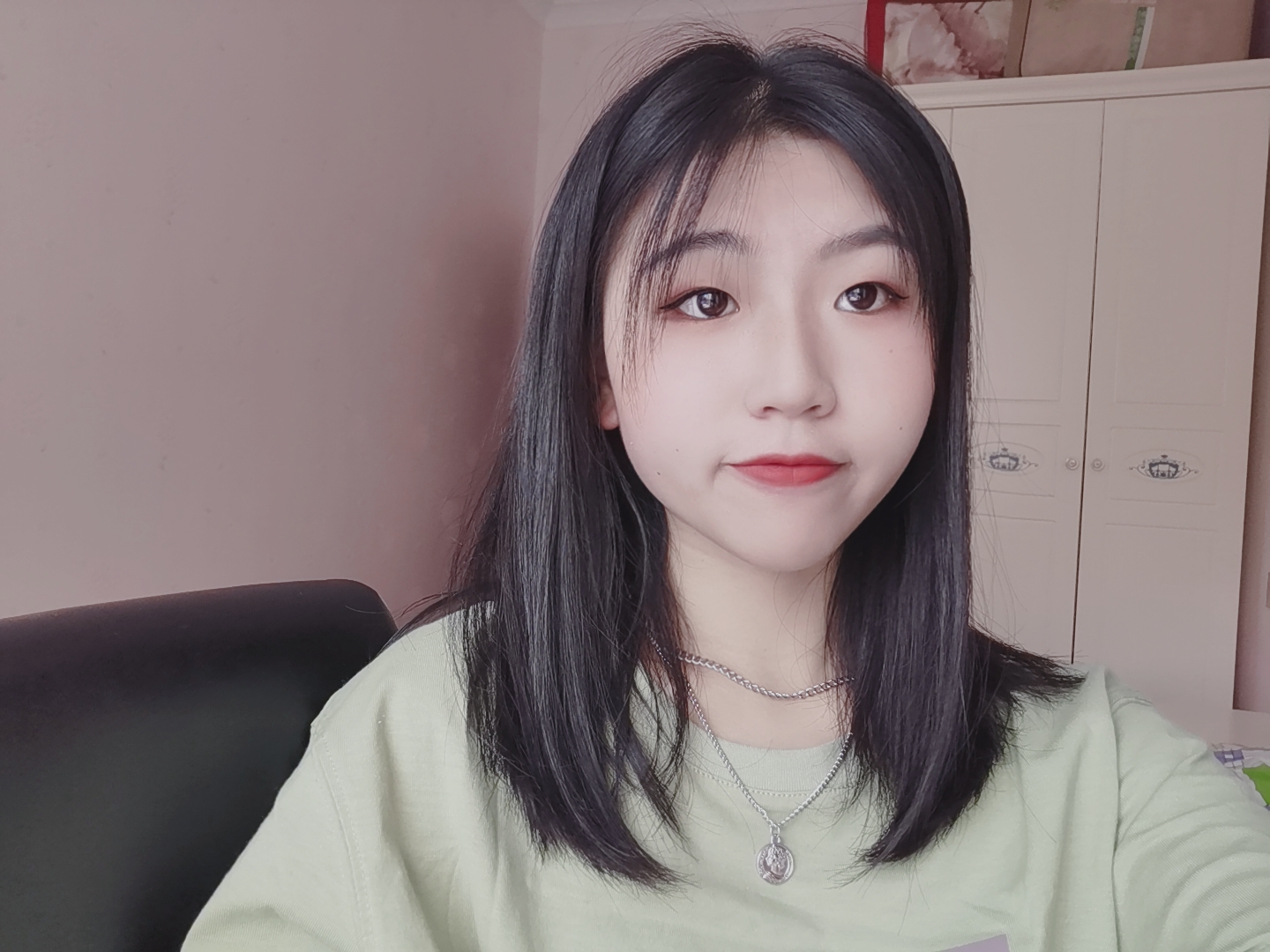 李教员 照片