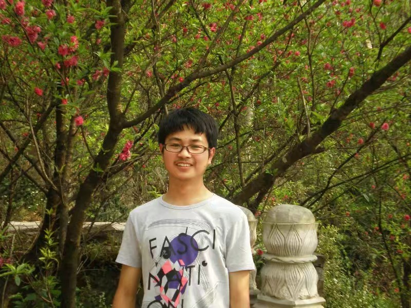 林教员 照片