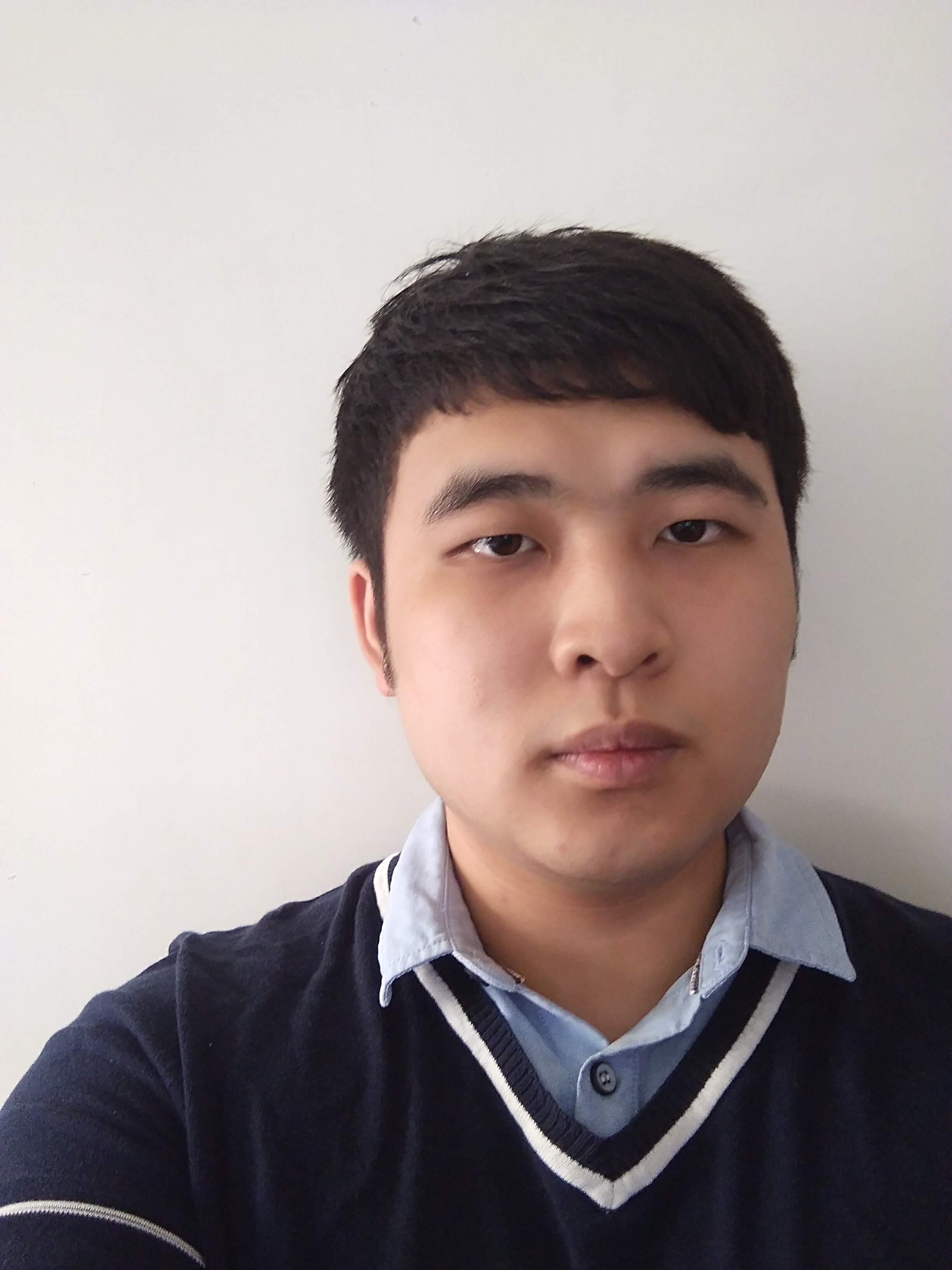 吴教员 照片