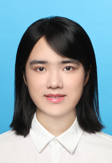 李教员 照片