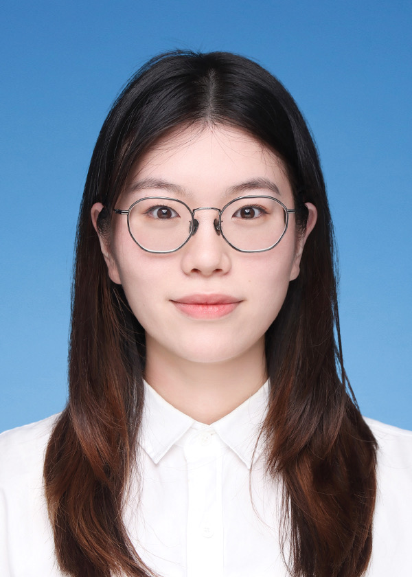 魏教员 照片