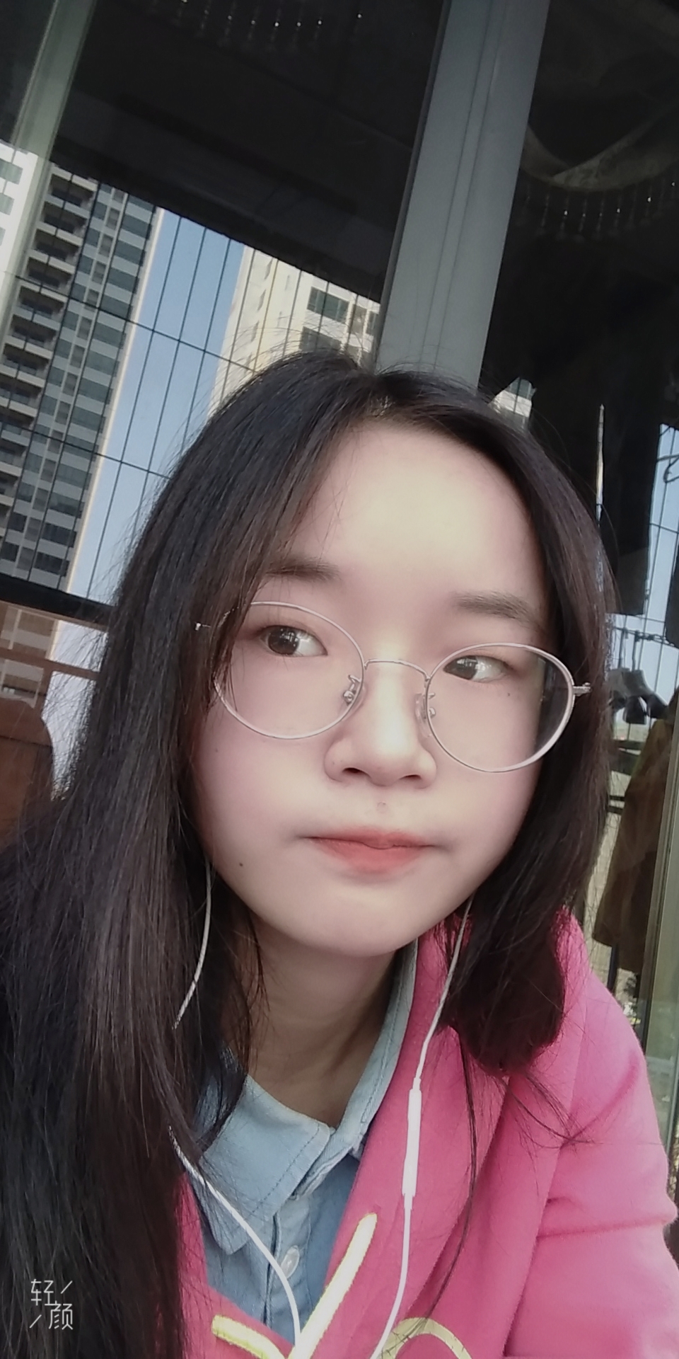 周教员 照片