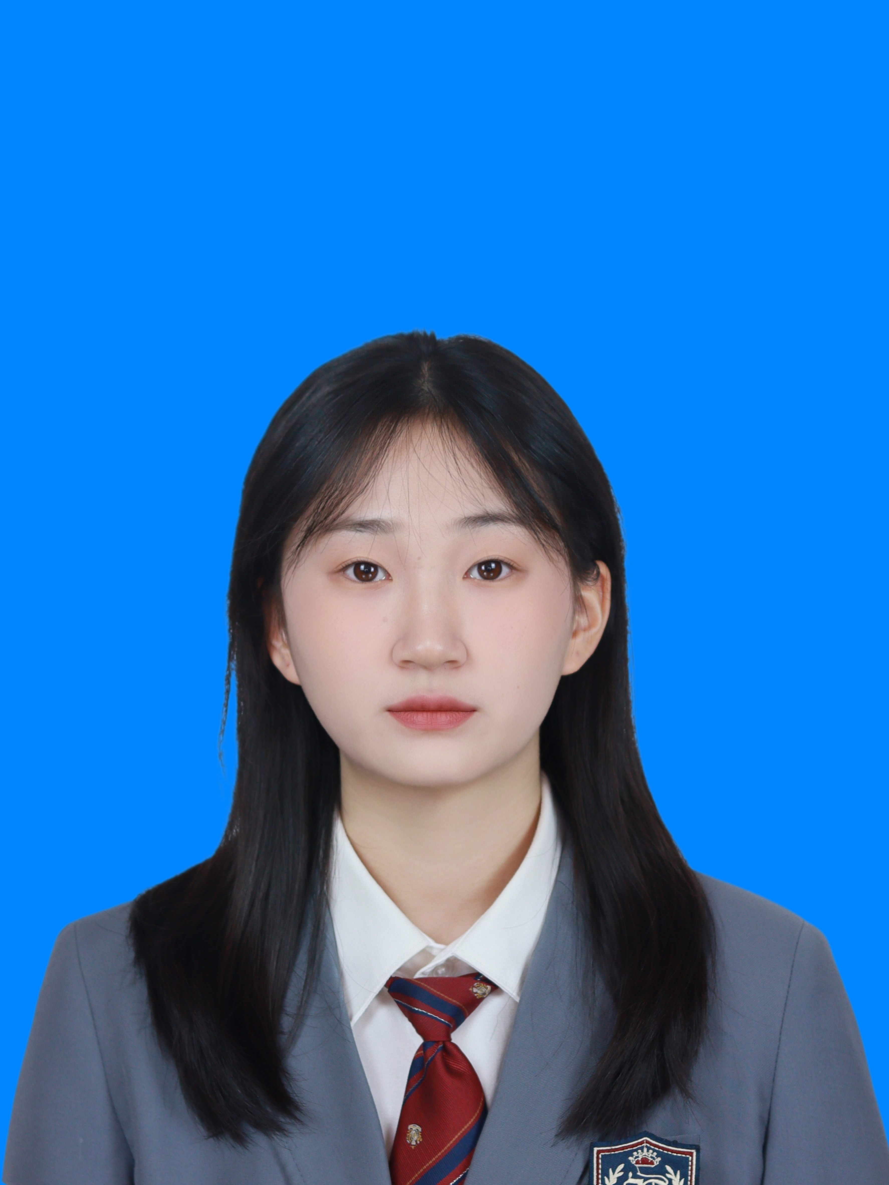 阳教员 照片